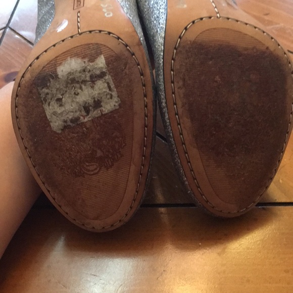 Silver glitter Vince Camuto heels - Picture 6 of 7